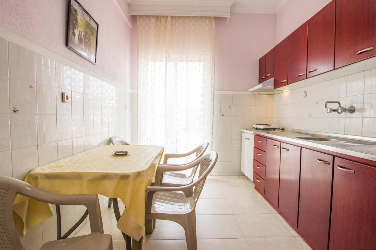 George Laz Rooms Nea Vrasna Exterior foto