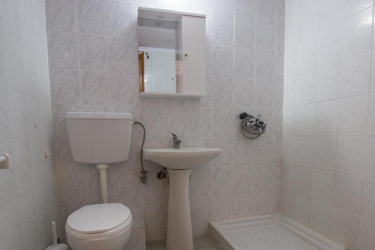 George Laz Rooms Nea Vrasna Exterior foto