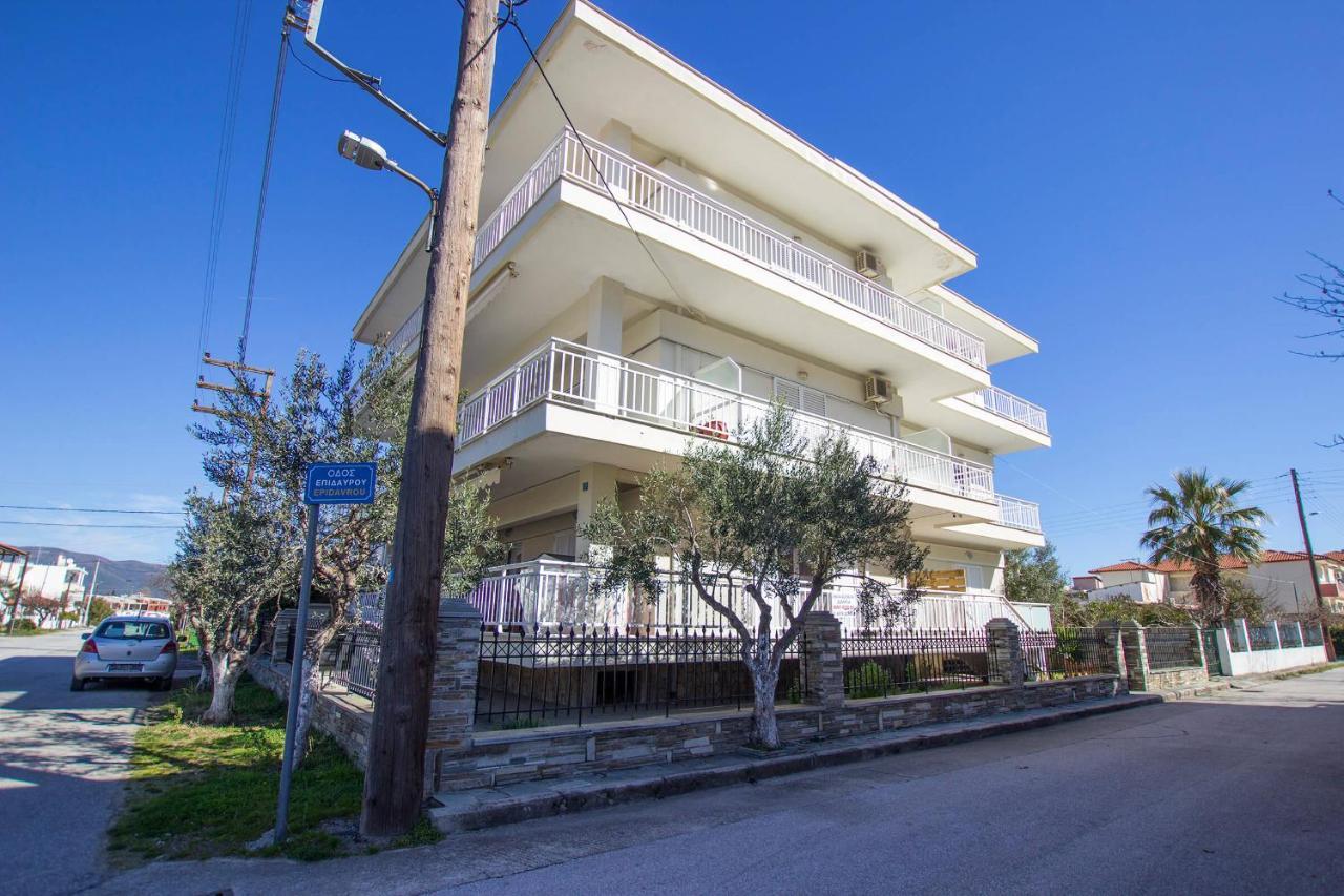 George Laz Rooms Nea Vrasna Exterior foto