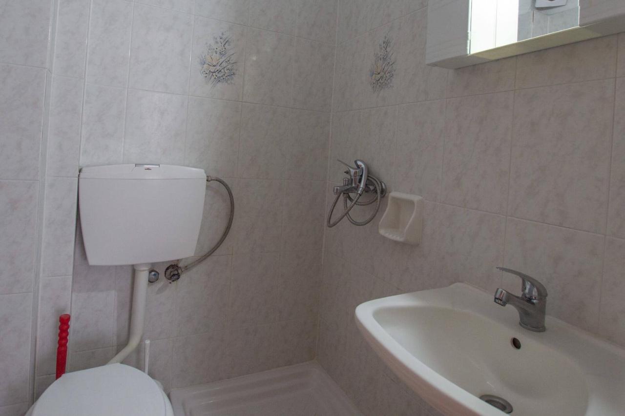 George Laz Rooms Nea Vrasna Exterior foto