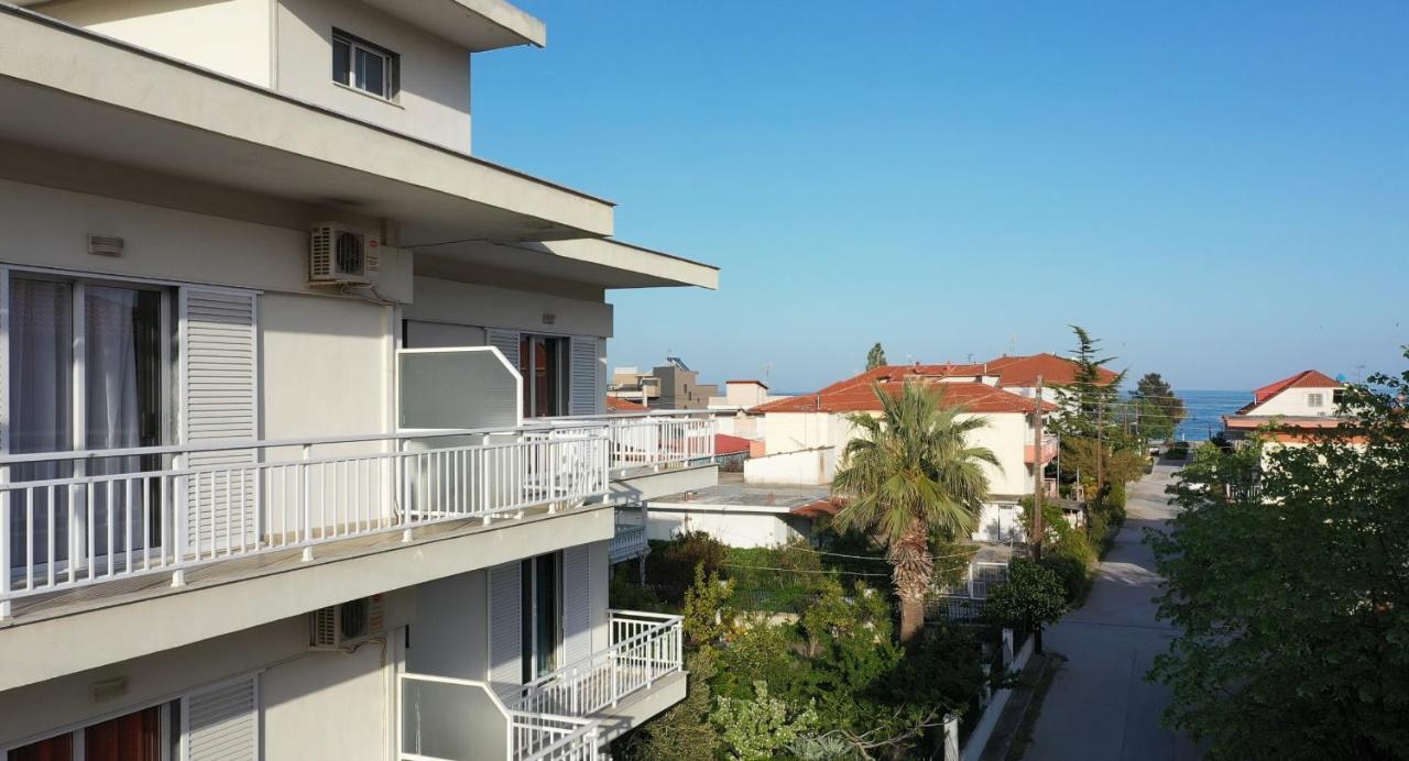 George Laz Rooms Nea Vrasna Exterior foto