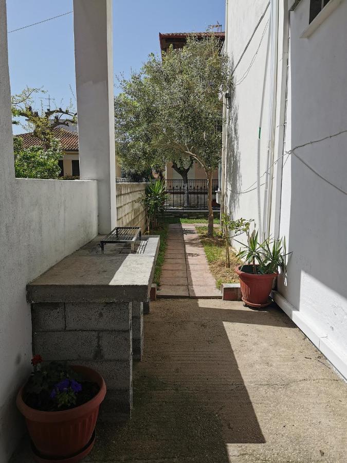 George Laz Rooms Nea Vrasna Exterior foto