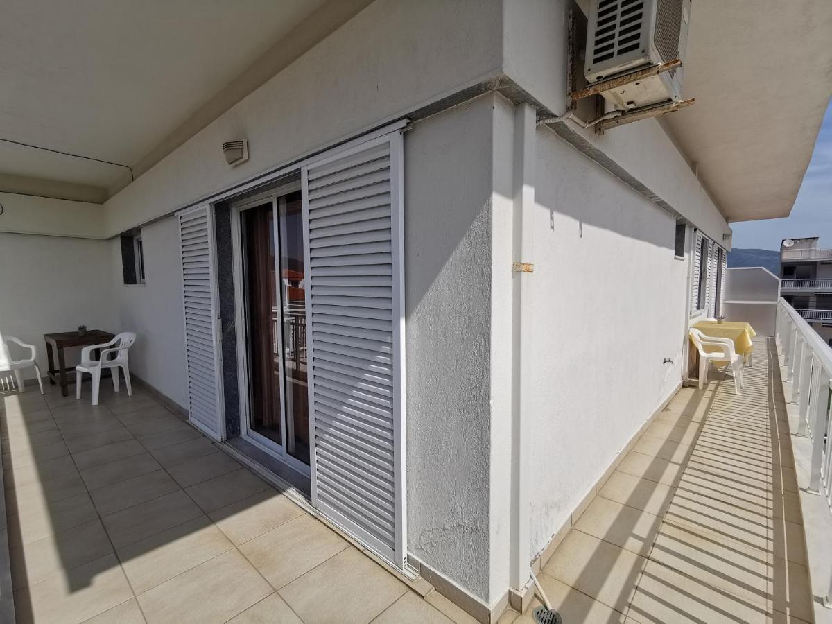 George Laz Rooms Nea Vrasna Exterior foto
