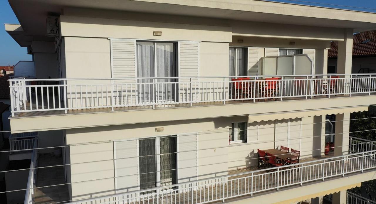 George Laz Rooms Nea Vrasna Exterior foto