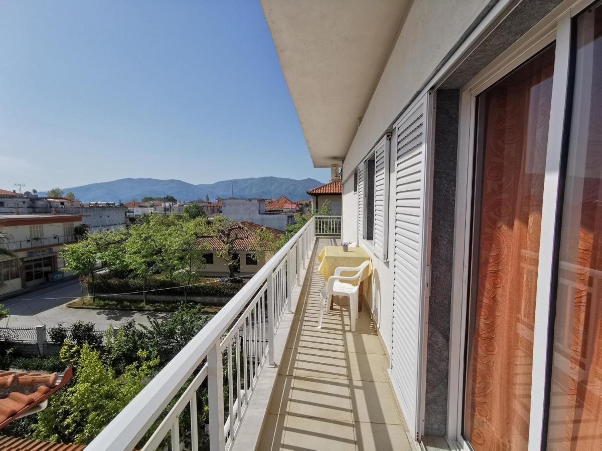 George Laz Rooms Nea Vrasna Exterior foto